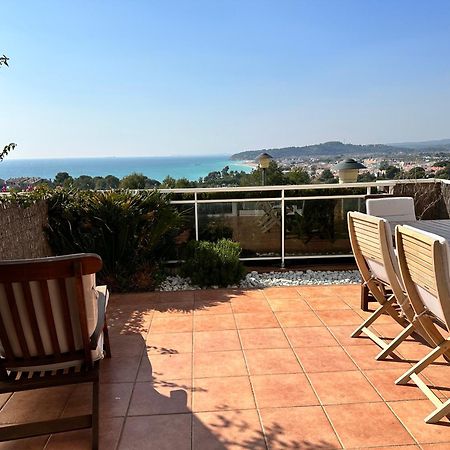 Hermosa casa con espectaculares vistas al mar y a tocar de una idílica calita Altafulla Exterior foto